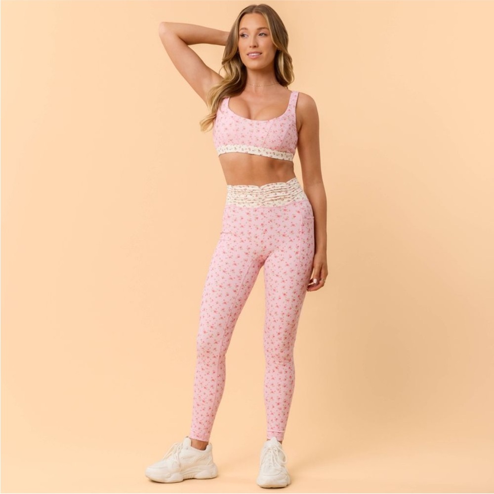 💐 Pink Floral Blogilates Women's Ruched Waist Leggings Size Small